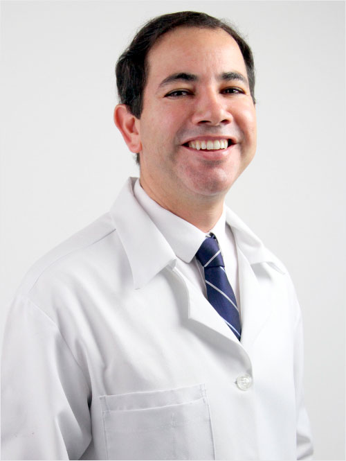 Dr. Carlos Maurício Oliveira de Almeida